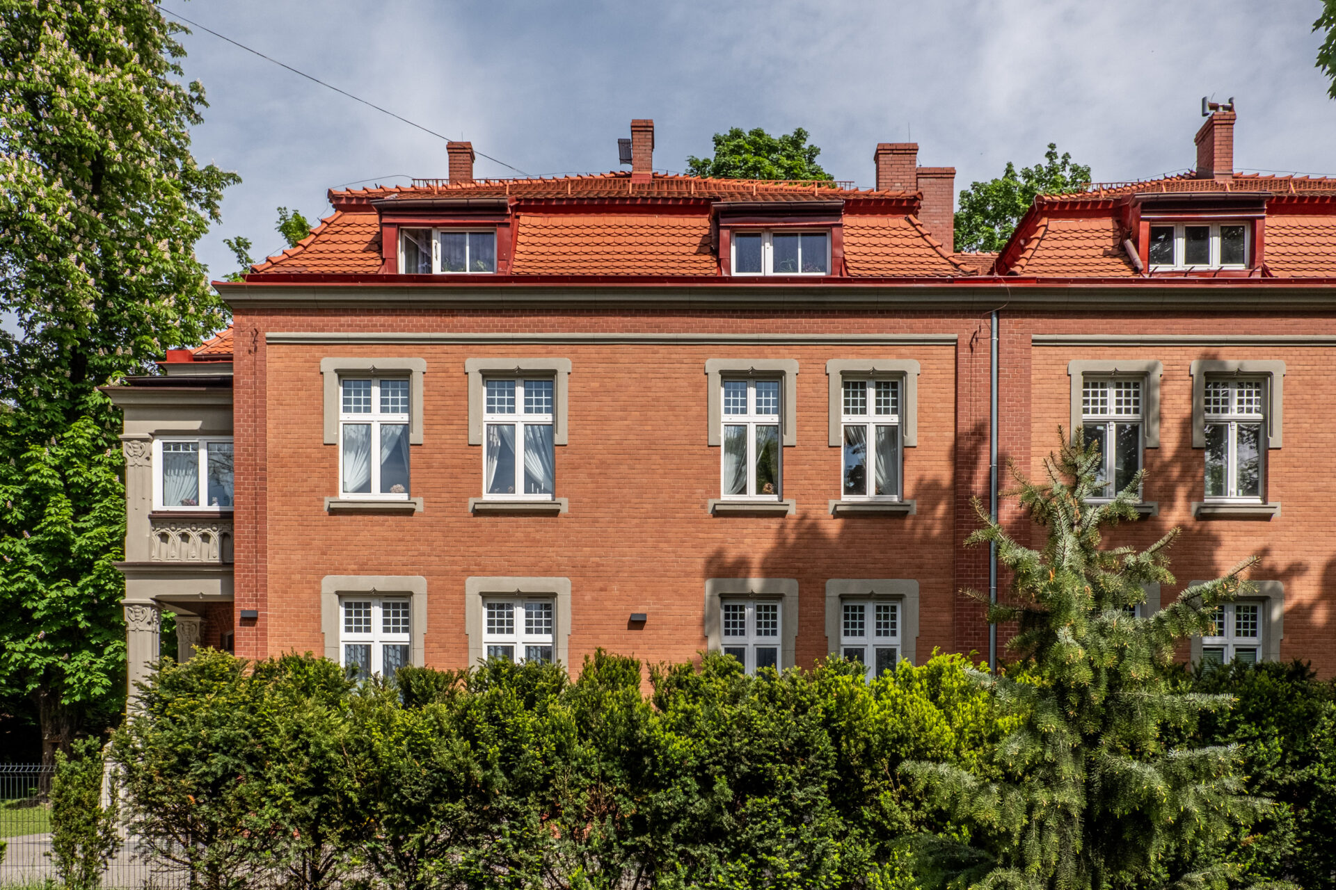Kamienica Krahelska elewacja